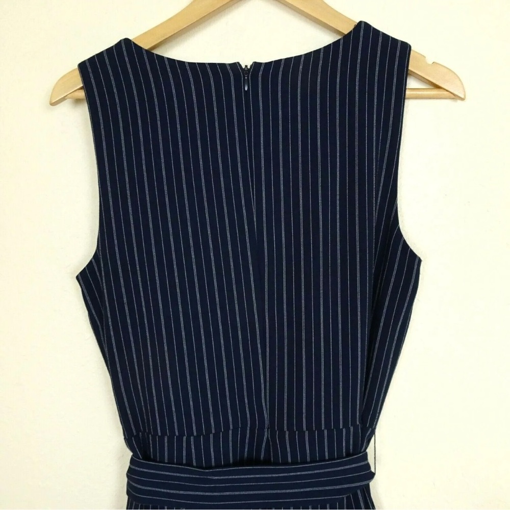 Lauren Ralph Lauren NEW Navy Pinstripe Jumpsuit Sz 12 Sleeveless - Picture 4 of 12